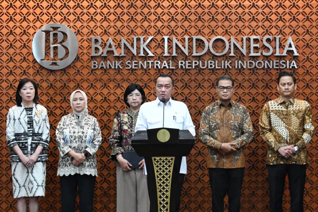 Mensesneg Prasetyo Hadi bilang Presiden Prabowo terima Perry Warjiyo mundur dari jabatan Gubernur BI, Deputi Gubernur Senior, Destry Damayanti ungkap alasannya.