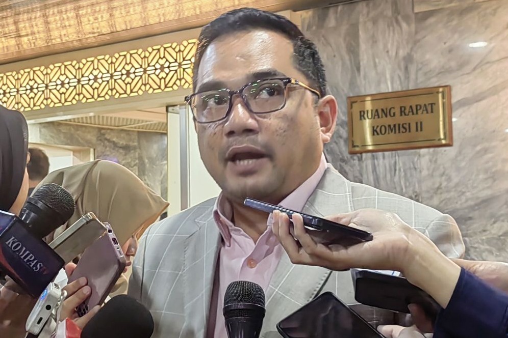 Ketua Komisi II DPR RI, Rifqinizamy Karsayuda angkat suara soal polemik pemotongan TPP ASN, usul gaji PPPK di daerah dengan fiskal lemah ditanggung oleh APBN.