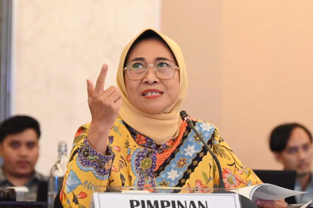 Ketua Komisi X DPR RI, Hetifah Sjaifudian angkat suara usai gempa guncang NTT, minta sekolah darurat segera disiapkan.