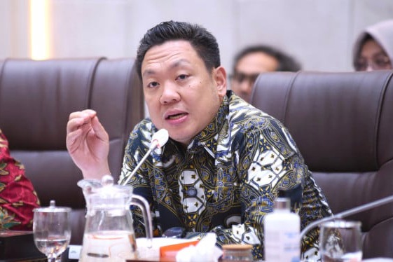 Wakil Ketua Komisi IX DPR RI, Charles Honoris angkat suara soal putusan MK terkait anggaran MBG.