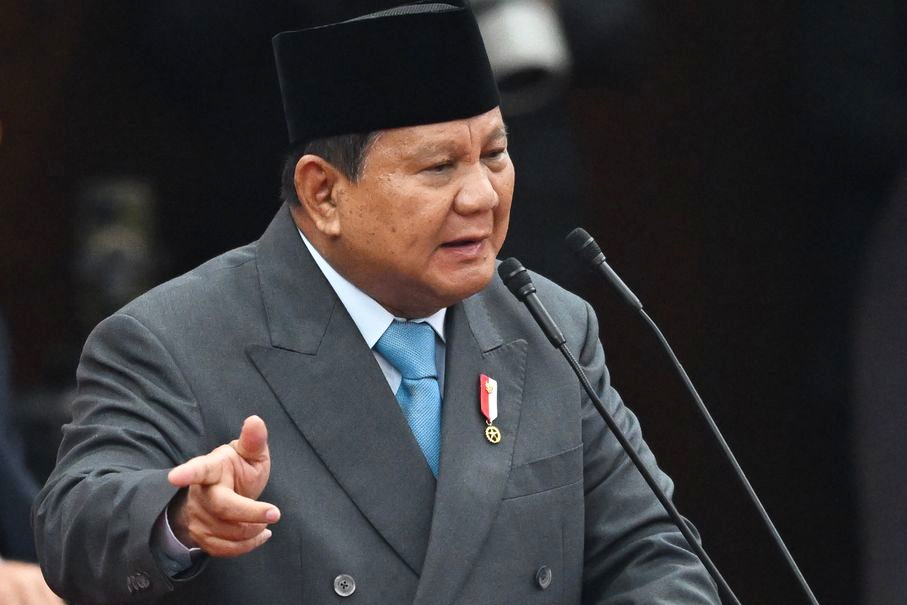 Presiden Prabowo bilang kekayaan negara harus dikelola dengan jujur, korupsi harus diberantas sampai ke akar-akarnya.
