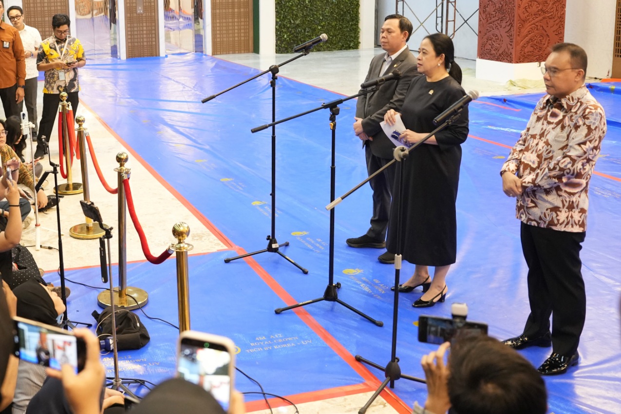 Ketua DPR RI Puan Maharani angkat suara soal Surpres empat calon pimpinan BI, sebut akan segera diproses sesuai mekanisme.