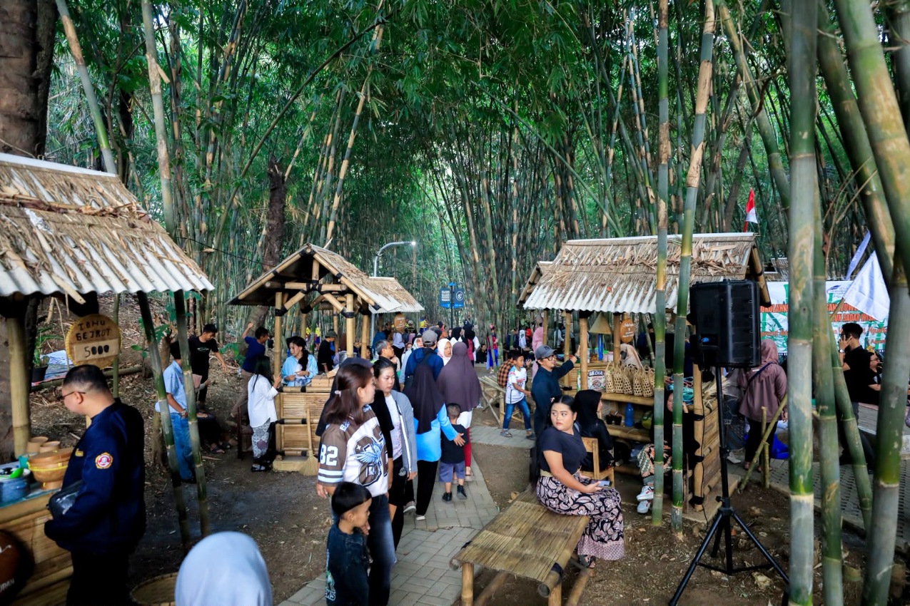 Padaringan leuweung awi Cisurupan diresmikan, destinasi wisata berbasis masyarakat.