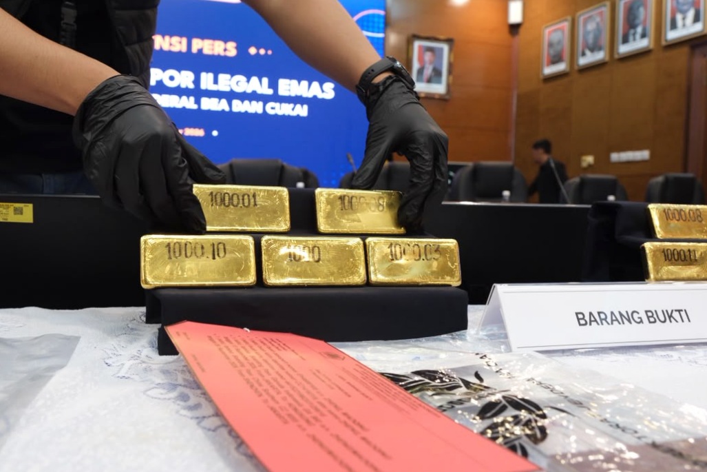Bea Cukai gagalkan pengeluaran 29 Kg emas ke luar negeri, ungkap beragam modusnya.