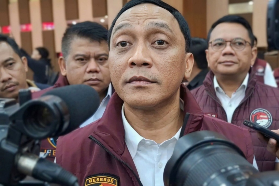 Direktur Tindak Pidana Narkoba Bareskrim Polri Brigjen Pol Eko Hadi Santoso sebut pengendali jaringan narkoba internasional di Kepri masih ditelusuri.