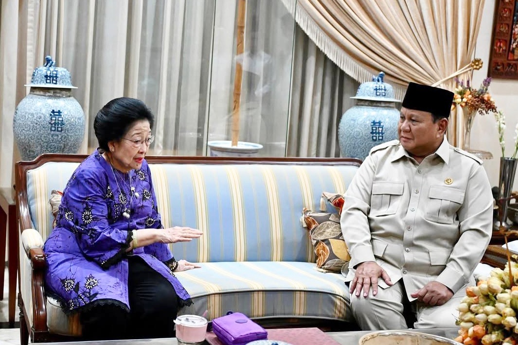 Presiden Prabowo saat bertemu Megawati di rumahnya, sampaikan belasungkawa atas meninggalnya Guruh Soekarnoputra.