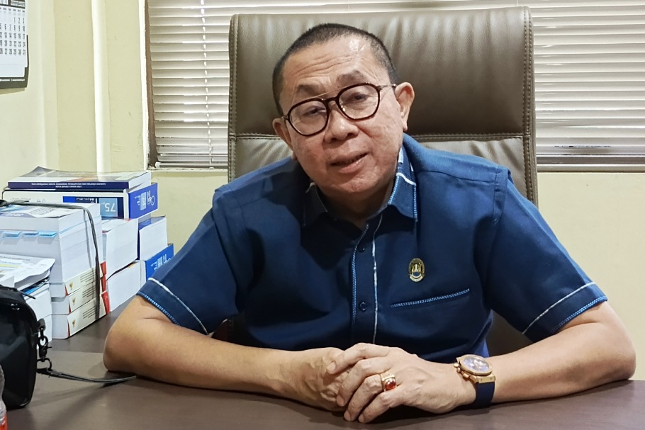 Ketua Akuatik Kota Bekasi Anim Imamuddin bicara soal target medali di Porprov Jabar 2026.