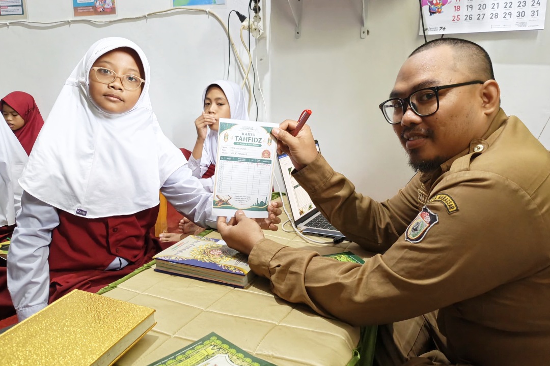 Guru SD Negeri 67 Rappokalling gagas ATM, inovasi kreatif tanamkan cinta Al-Quran sejak dini.