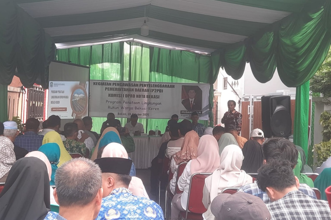 Anggota Komisi I DPRD Kota Bekasi Mubakhi angkat suara soal dana RW dan kenaikan insentif kader Posyandu.