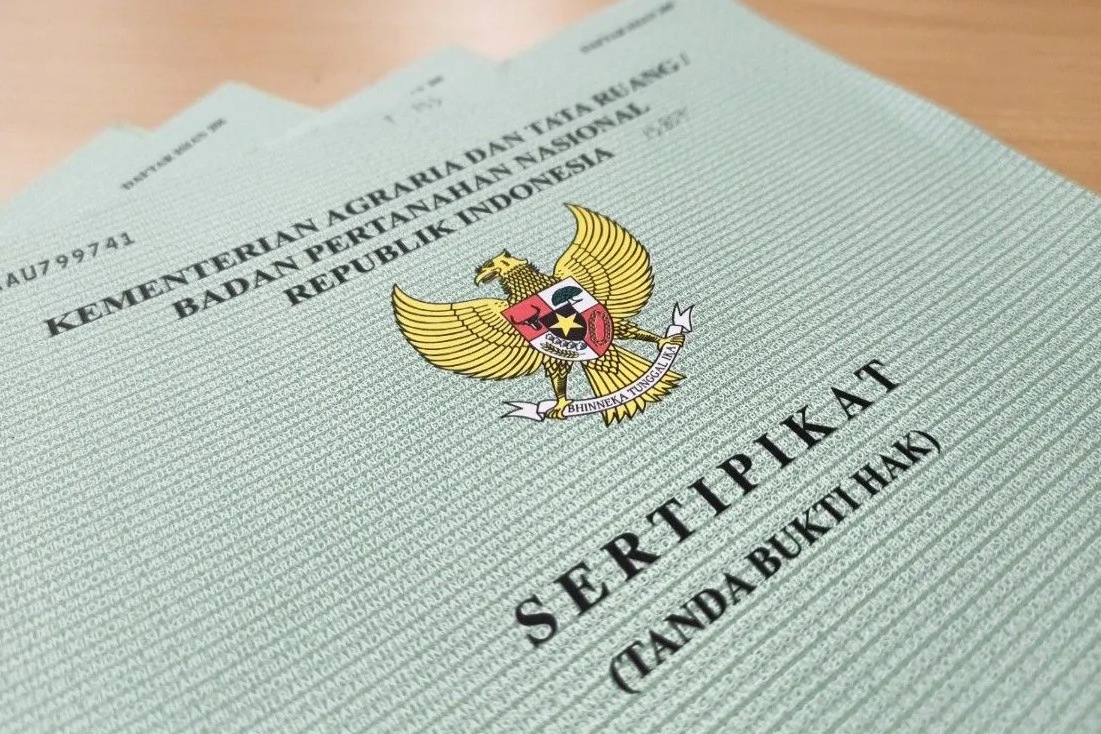 600 sertifikat tanah program PTSL sudah diserahkan ke warga Bekasi, cek rincian 9 kelurahannya.