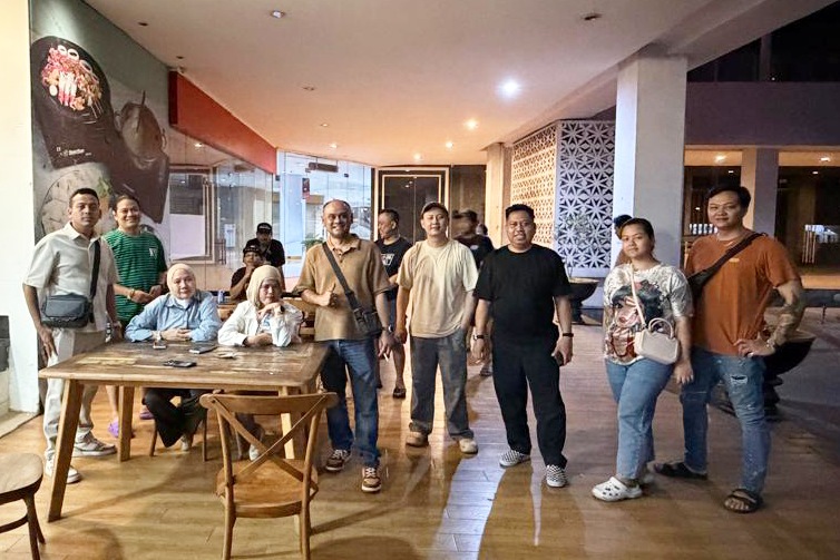 Para pemilik Apartemen Grand Kamala Lagoon yang menyoal aktivitas pembatasan sewa menyewa.