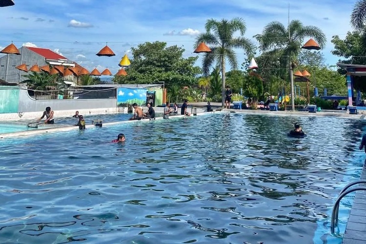 Umbul Pluneng Klaten, kesegaran mata air alami yang menyimpan cerita dan menggerakkan ekonomi warga.