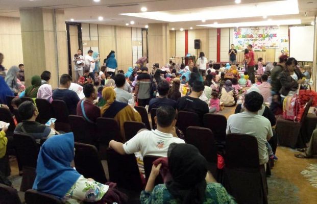 Kembangkan Kreativitas Anak, Hotel Santika Helat Lomba Mewarnai